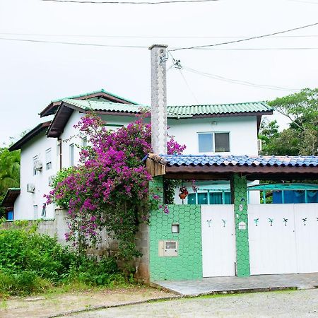 Linda Casa Com Lazer A 500M Da Praia Guaratuba Sp Bertioga Exterior foto